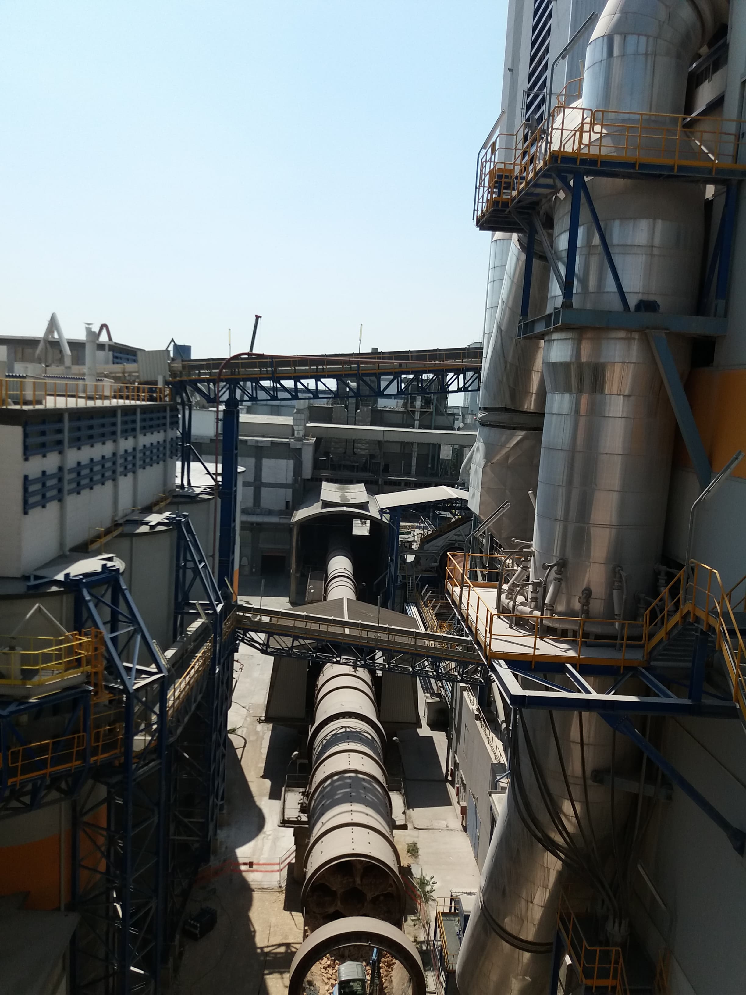 Demolizione Italcementi